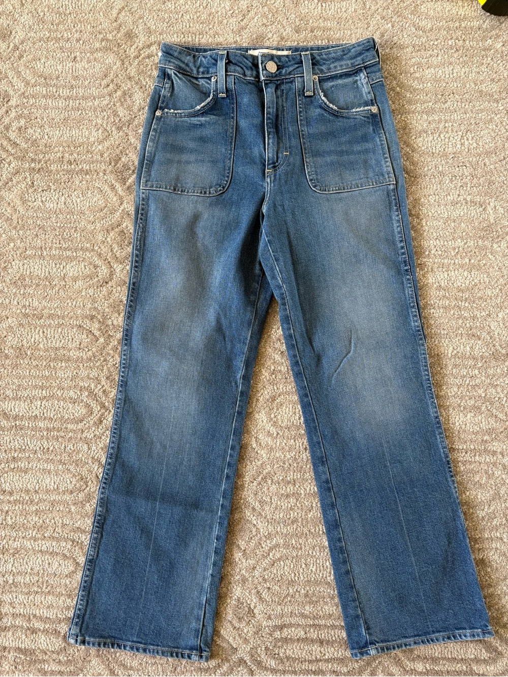 AMO Jean- Abigail Peaceful High waist straight leg  medium wash Wm size 30 Short